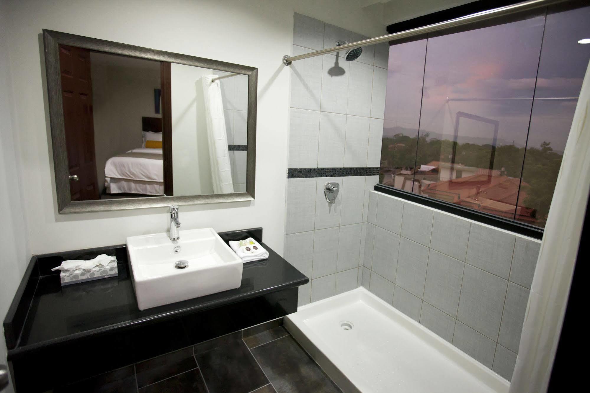 Hotel Los Andes サン・ペドロ・スーラ エクステリア 写真